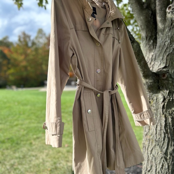London Fog Women’s Trench Coat! S - Picture 7 of 8